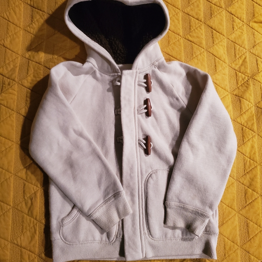 Hooded sweater